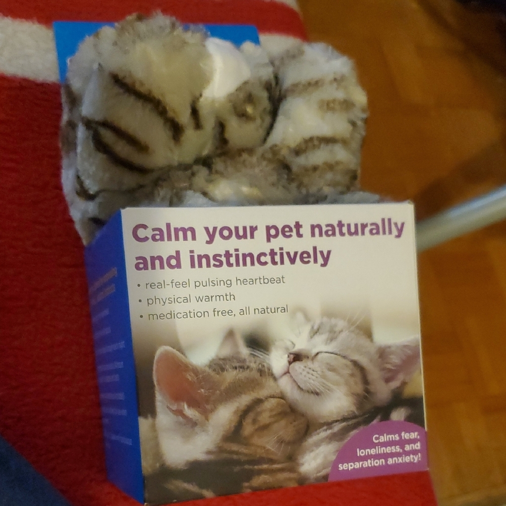 Snuggle Kitty Pet Calming Plush Toy with Heartbeat New In Box